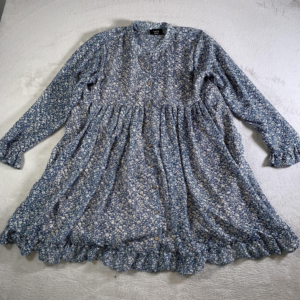 VICI Dress Womens Medium Blue Floral‎ Fit & Flare Button Front Ruffle Hem